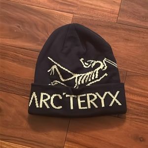 Arc’teryx toque